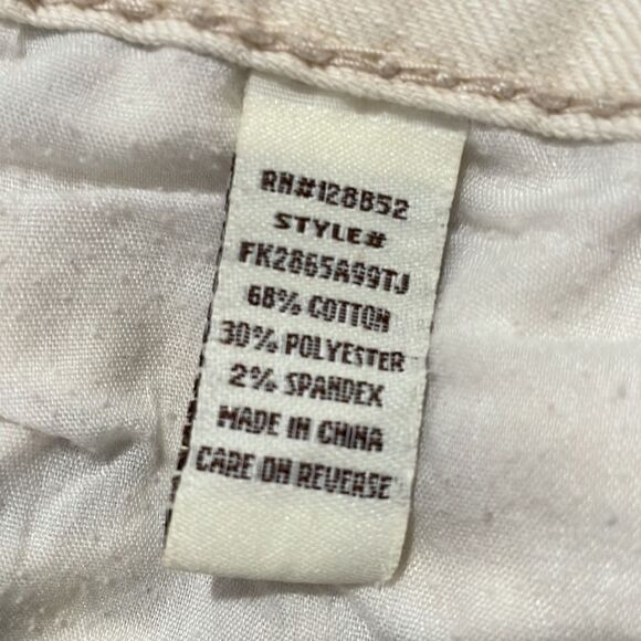 1st Kiss Womens Short Size 7 Button Pockets Unhem - Picture 9 of 10